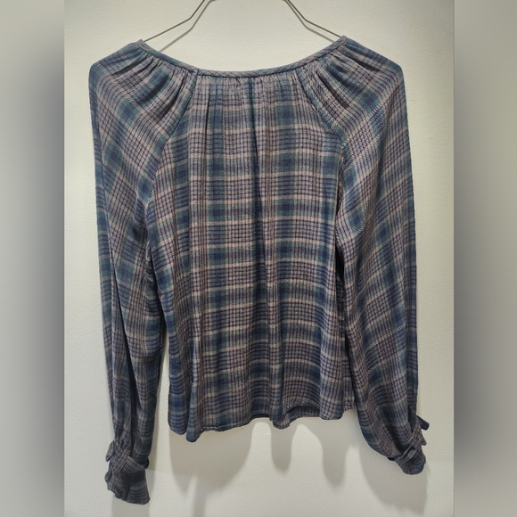 Chic long sleeve from RW&Co - Picture 4 of 4